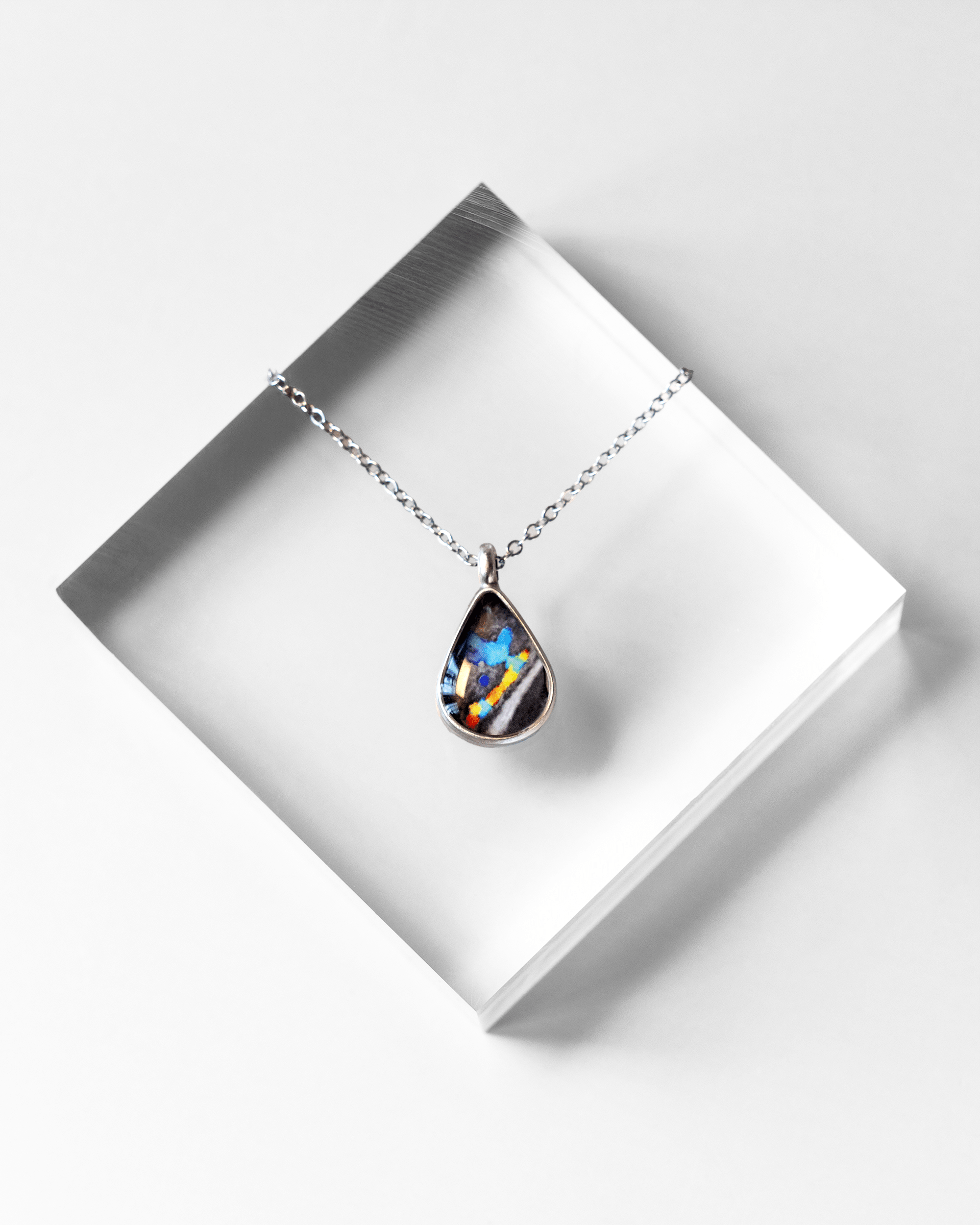 Heartbeat Necklace – Ultrasound Jewelry - Quantum Sunshine. Handmade jewelry featuring vivid ultrasound sealed in resin. Science-inspired wearable art and meaningful science gift for doctors and STEM professionals.