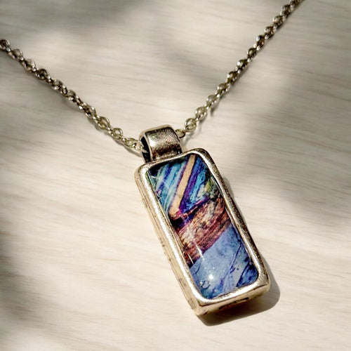 Fight or Flight Necklace - Epinephrine Microscopy in Resin